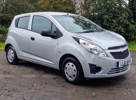 CHEVROLET SPARK 1.0 i +