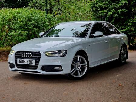 AUDI A4 2.0 TDI S line