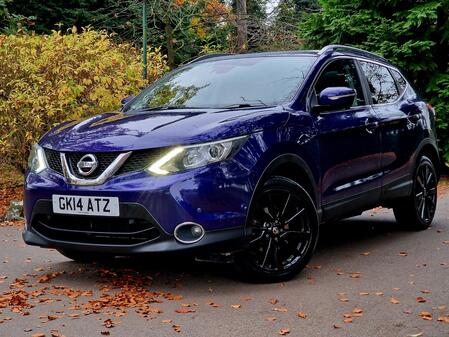 NISSAN QASHQAI 1.2 DIG-T Tekna