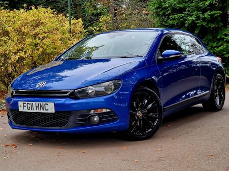 VOLKSWAGEN SCIROCCO 2.0 TDI BlueMotion Tech GT