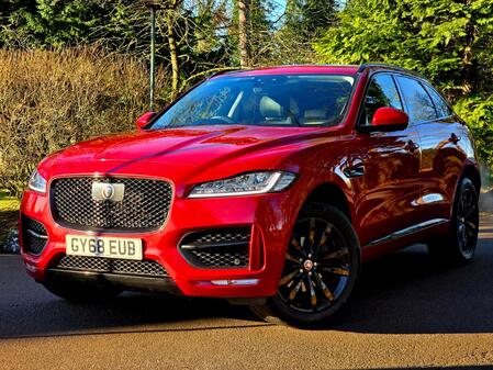 JAGUAR F-PACE 2.0 D180 R-Sport