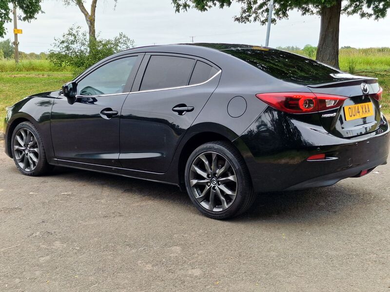 MAZDA MAZDA3