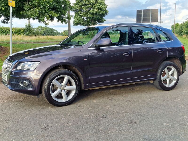 AUDI Q5