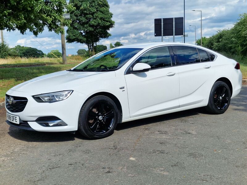 VAUXHALL INSIGNIA