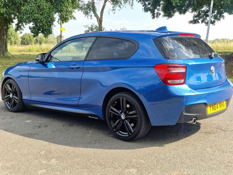 BMW 1 SERIES